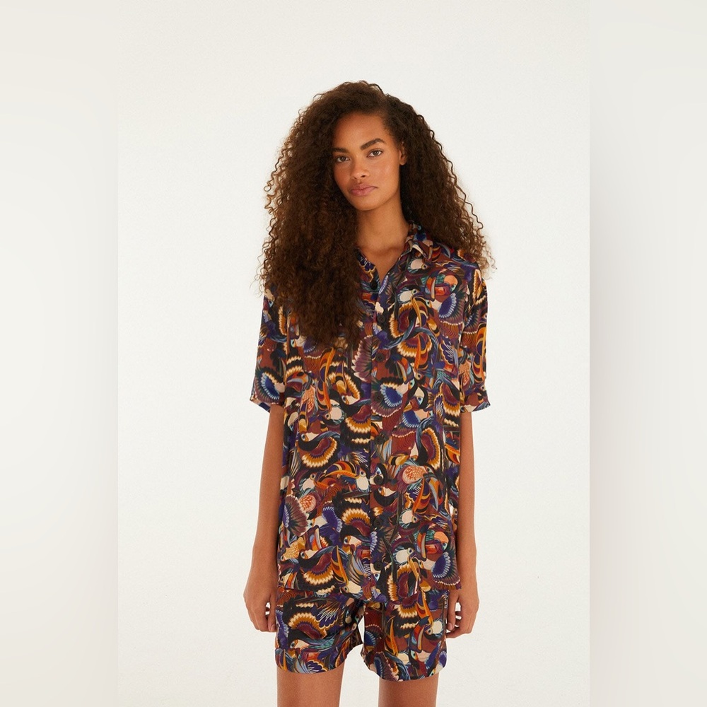 FARM RIO Multicolor Flying Toucans Lenzing™ Ecovero™ Shirt - Picture 2 of 4